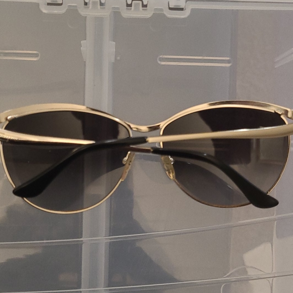 Sunglasses - Picture 6 of 8